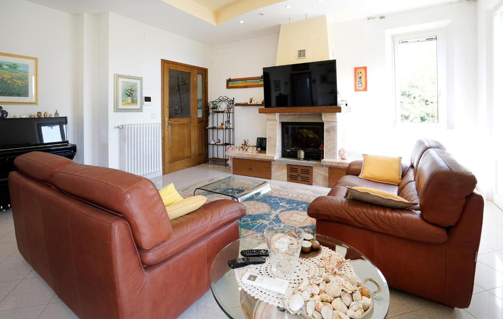 Stunning Home In Chianciano Terme With Wifi 外观 照片